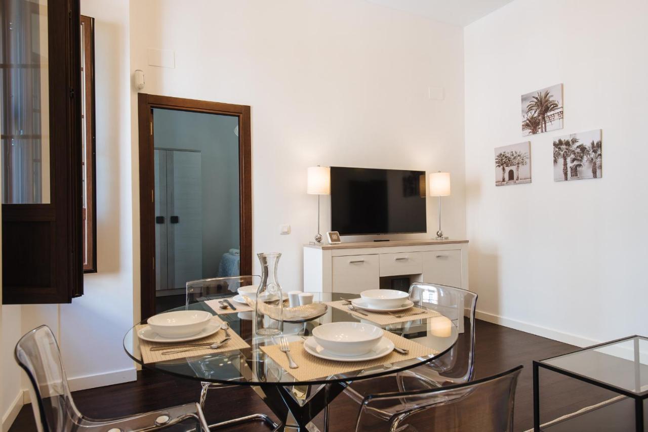 Apartamento Puerta Real - Free Parking Sevilla Exterior foto