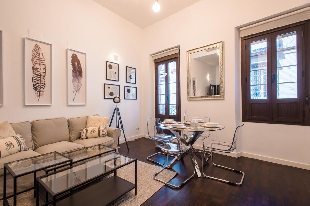Apartamento Puerta Real - Free Parking Sevilla Exterior foto