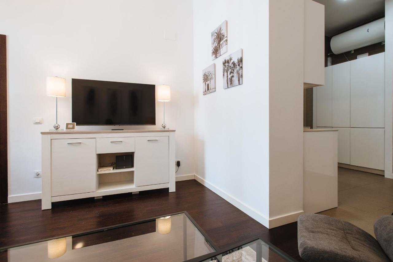 Apartamento Puerta Real - Free Parking Sevilla Exterior foto