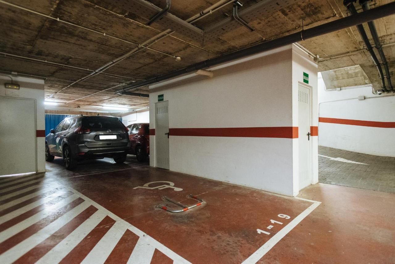 Apartamento Puerta Real - Free Parking Sevilla Exterior foto