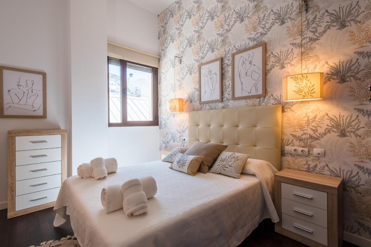 Apartamento Puerta Real - Free Parking Sevilla Exterior foto